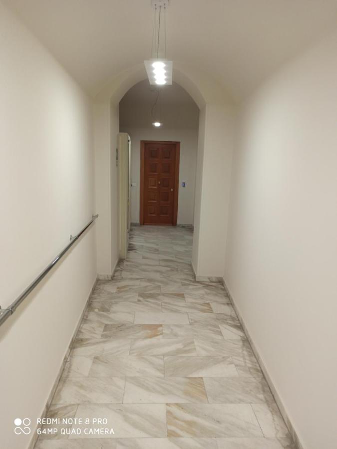 カターニアG House 100アパートメント エクステリア 写真