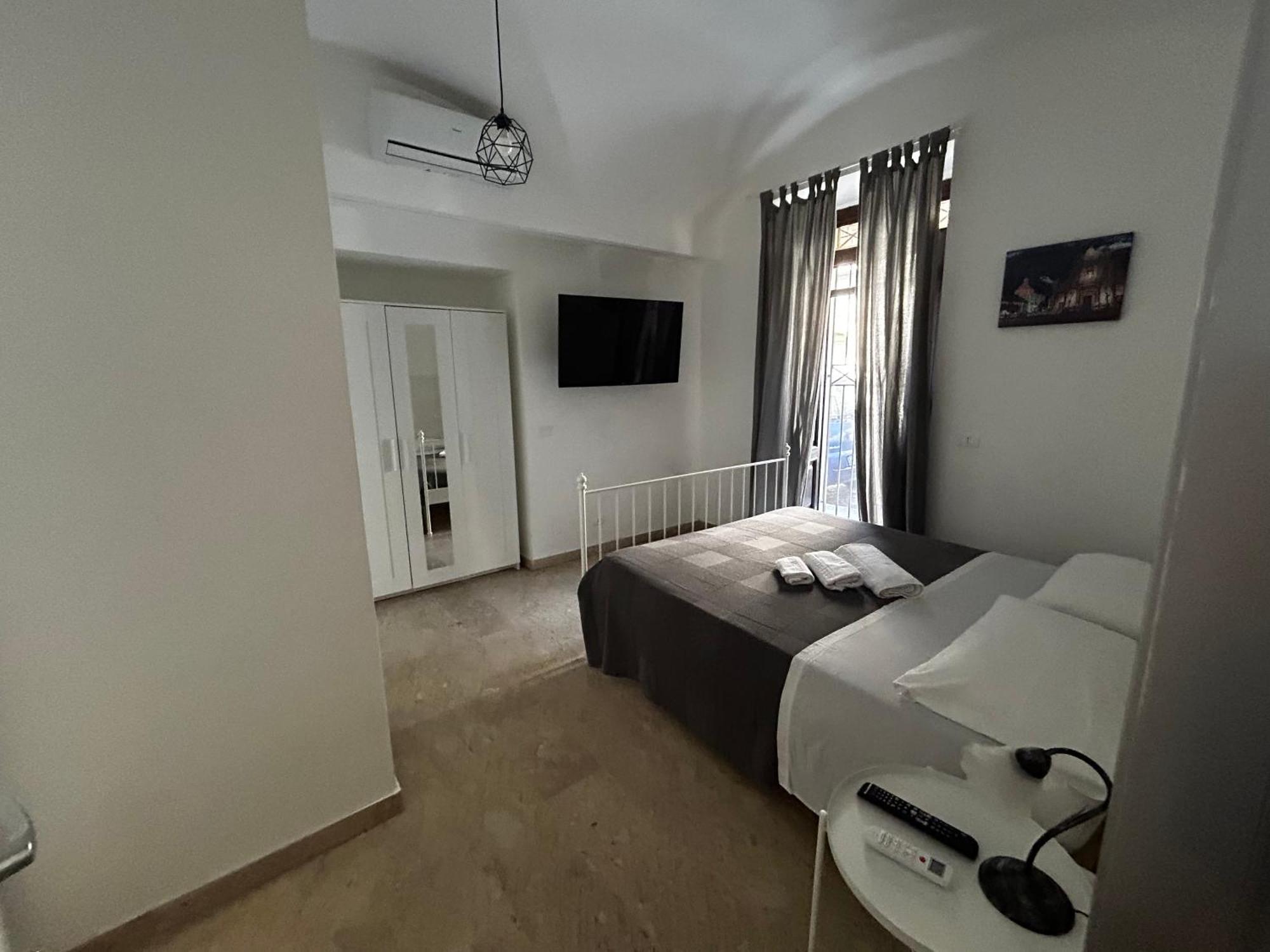 カターニアG House 100アパートメント エクステリア 写真