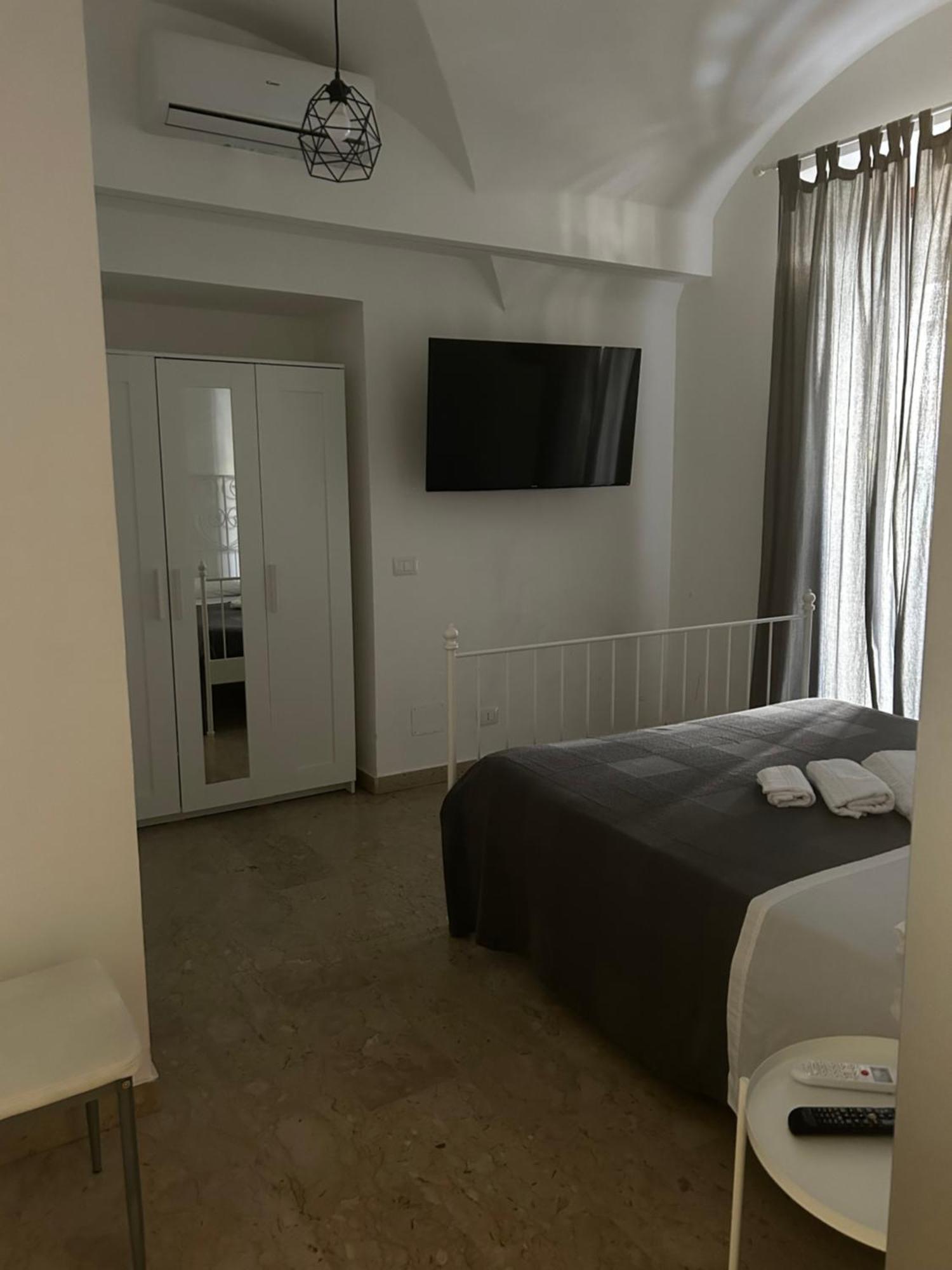 カターニアG House 100アパートメント エクステリア 写真
